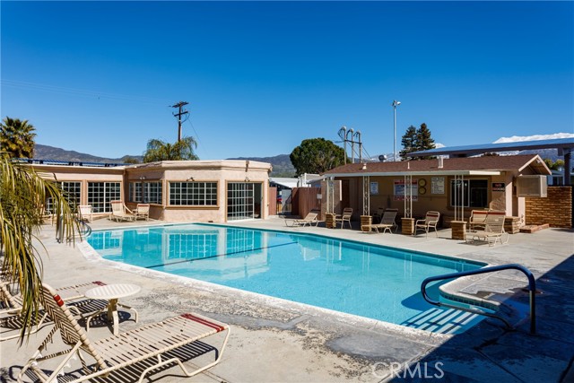 Detail Gallery Image 18 of 23 For 881 N. Lake Street #204,  Hemet,  CA 92544 - 2 Beds | 2 Baths