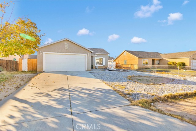 Detail Gallery Image 2 of 38 For 17850 Avery, Adelanto,  CA 92301 - 3 Beds | 1 Baths
