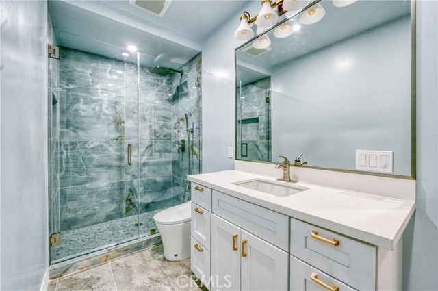 2nd Bedroom Bathroom