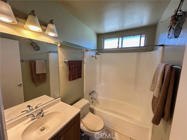 Detail Gallery Image 20 of 32 For 17325 De Groot Pl, Cerritos,  CA 90703 - 4 Beds | 3 Baths
