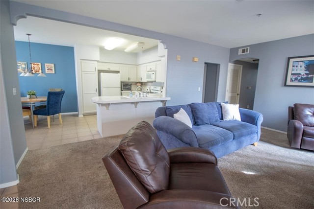 Detail Gallery Image 4 of 21 For 310 E Mccoy, Santa Maria,  CA 93455 - 2 Beds | 2 Baths