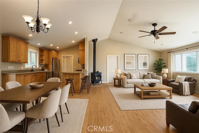 Detail Gallery Image 8 of 44 For 5450 Darrah Rd, Mariposa,  CA 95338 - 3 Beds | 2 Baths