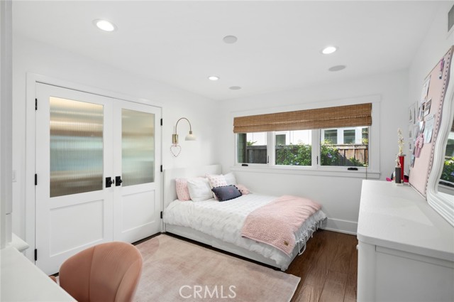 1501 Kathleen Lane, Newport Beach CA: https://media.crmls.org/medias/88619697-2f3f-41e8-a3ff-7d5eab17c515.jpg