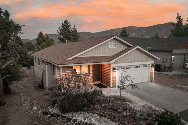 Detail Gallery Image 5 of 38 For 330 Sites Way, Big Bear City,  CA 92314 - 3 Beds | 2 Baths