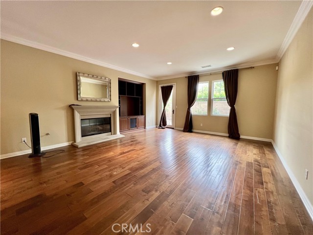 Detail Gallery Image 4 of 30 For 3974 E Callaway Dr, Ontario,  CA 91761 - 6 Beds | 4/1 Baths