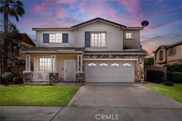 Detail Gallery Image 1 of 35 For 18261 Laguna Pl, Fontana,  CA 92336 - 4 Beds | 2/1 Baths