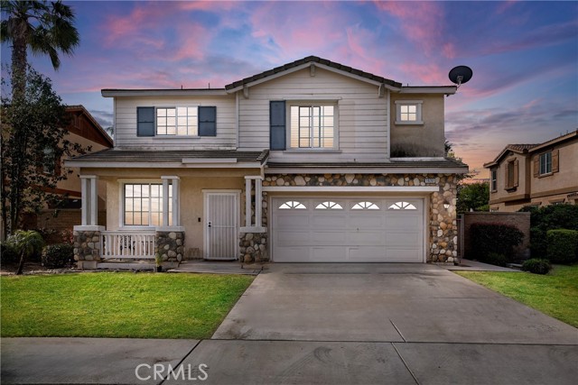 Detail Gallery Image 1 of 35 For 18261 Laguna Pl, Fontana,  CA 92336 - 4 Beds | 2/1 Baths
