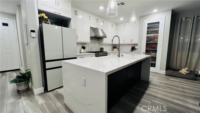 Detail Gallery Image 8 of 24 For 27614 Orchard Ln, San Pedro,  CA 90732 - 4 Beds | 3 Baths