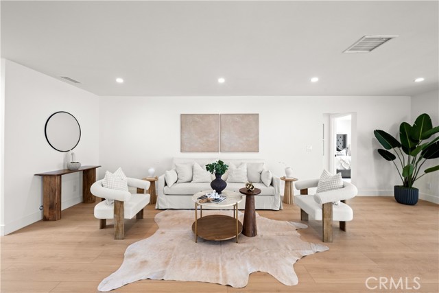 Detail Gallery Image 7 of 44 For 33592 Bremerton St, Dana Point,  CA 92629 - 3 Beds | 2 Baths