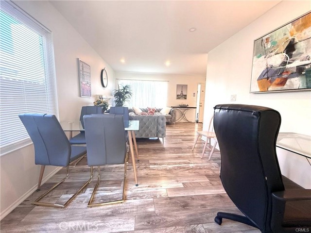 Detail Gallery Image 6 of 13 For 14901 Waverly Ln, Irvine,  CA 92604 - 3 Beds | 2 Baths