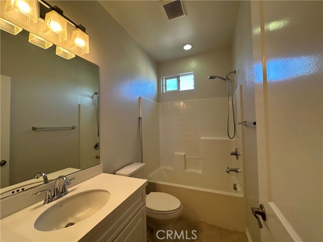 Detail Gallery Image 16 of 22 For 6329 Norma Ct, Corona,  CA 91752 - 3 Beds | 2/1 Baths