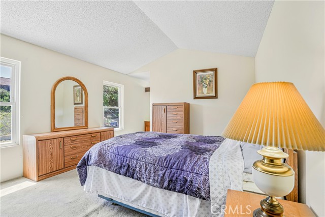 1426 Crestview Drive, Oceanside CA: https://media.crmls.org/medias/8867ff91-a4a9-4fbe-8d55-103bdbf41c1d.jpg
