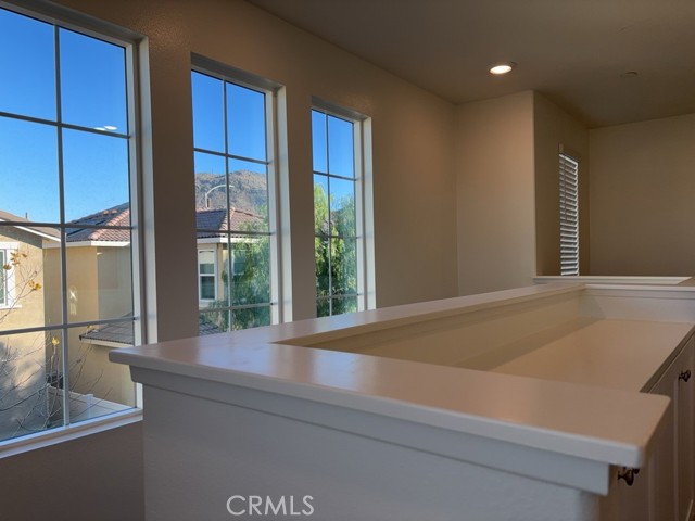 Detail Gallery Image 9 of 23 For 20102 Cold Canyon Ct, Riverside,  CA 92507 - 3 Beds | 2/1 Baths