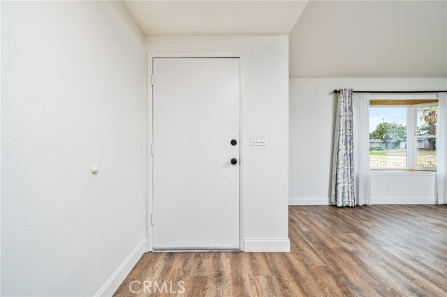 Detail Gallery Image 5 of 33 For 6329 Fillmore Ave, Rialto,  CA 92377 - 4 Beds | 2 Baths