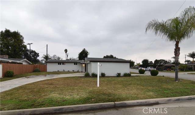 1025 W Delhaven Ave, West Covina, CA 91790