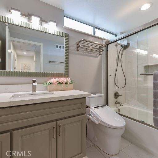 886a84fb 7bf7 4596 A74a A3f6aaa54963