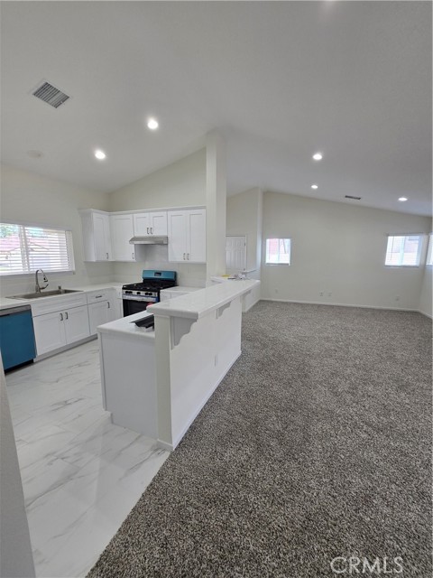 Detail Gallery Image 8 of 24 For 7784 Chanticleer Rd, Highland,  CA 92346 - 3 Beds | 2 Baths