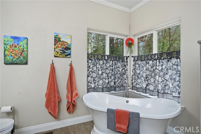 Detail Gallery Image 15 of 52 For 8863 Fox Dr, Cobb,  CA 95426 - 3 Beds | 2/1 Baths