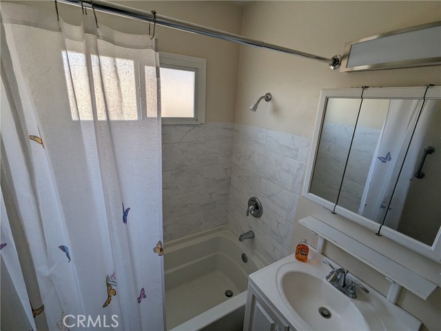 13304 Dyer Street, Sylmar, CA, 91342 13304 Dyer Street, Sylmar, CA, 91342