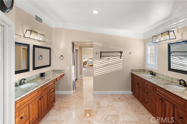 Detail Gallery Image 29 of 52 For 1104 Thoroughbred Ln, Norco,  CA 92860 - 4 Beds | 4/1 Baths