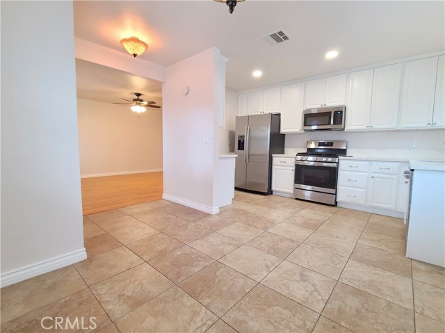 Detail Gallery Image 7 of 21 For 822 Tribune St, Redlands,  CA 92374 - 2 Beds | 1 Baths