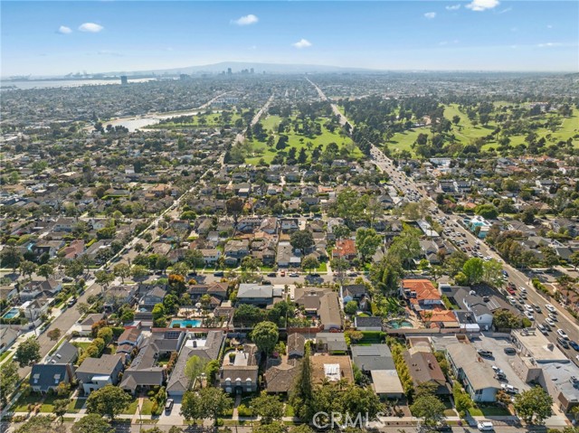 645 Ultimo Avenue, Long Beach, California 90814, 3 Bedrooms Bedrooms, ,3 BathroomsBathrooms,Single Family Residence,For Sale,Ultimo Avenue,PW24075122