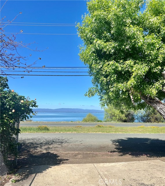 6828 Frontage Road, Lucerne CA: https://media.crmls.org/medias/886d54b2-9657-41db-bdd4-576109b47ab3.jpg