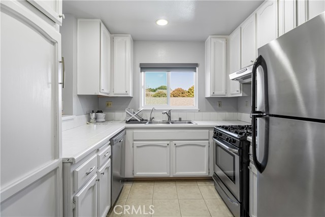 Detail Gallery Image 4 of 23 For 12982 Sycamore Village, Norwalk,  CA 90650 - 2 Beds | 2 Baths