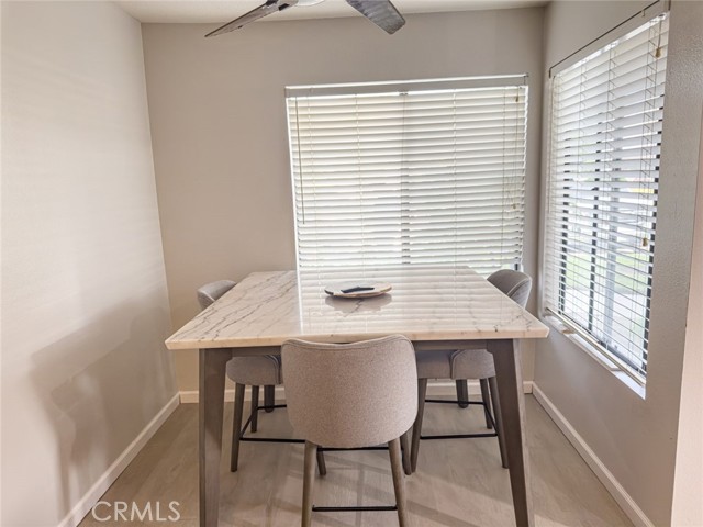 Detail Gallery Image 5 of 16 For 1150 S Meadow Ln #35,  Colton,  CA 92324 - 2 Beds | 2 Baths