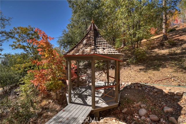 Detail Gallery Image 54 of 75 For 22 Holly Dr, Running Springs,  CA 92382 - 3 Beds | 2/1 Baths