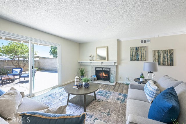 Detail Gallery Image 16 of 52 For 10312 Melric Ave, Westminster,  CA 92683 - 5 Beds | 3 Baths