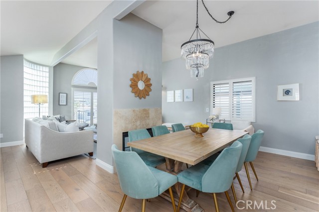 1733 SPRECKELS Lane, Redondo Beach, California 90278, 3 Bedrooms Bedrooms, ,2 BathroomsBathrooms,Residential,Sold,SPRECKELS,OC22109652