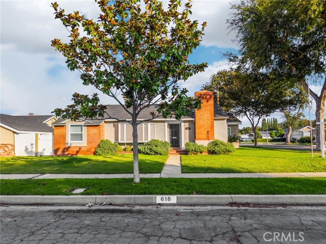 Detail Gallery Image 2 of 40 For 618 S Lee, Fullerton,  CA 92833 - 3 Beds | 2 Baths