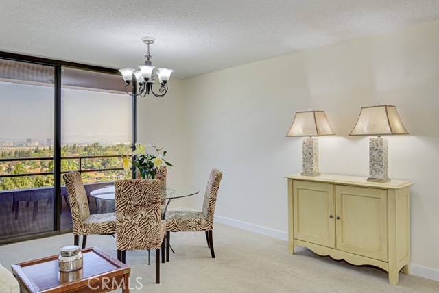 Detail Gallery Image 5 of 20 For 24055 Paseo Del Lago #711,  Laguna Woods,  CA 92637 - 1 Beds | 1/1 Baths