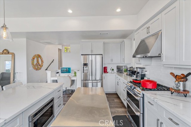 Detail Gallery Image 16 of 41 For 1009 Price Canyon Rd, Pismo Beach,  CA 93449 - 3 Beds | 2/1 Baths