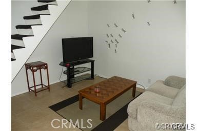 124 N Janet Place, Fullerton CA: https://media.crmls.org/medias/8870fec1-4a15-4508-9d09-b14321f575f0.jpg