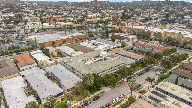 Detail Gallery Image 27 of 34 For 330 N Howard St #201,  Glendale,  CA 91206 - 2 Beds | 1 Baths