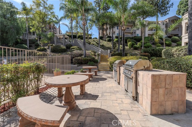 Detail Gallery Image 35 of 36 For 1010 La Terraza #207,  Corona,  CA 92879 - 2 Beds | 2 Baths
