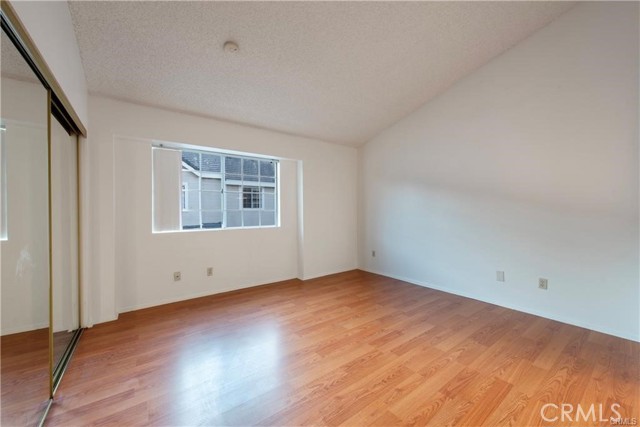 2800 Plaza Del Amo, Torrance CA: https://media.crmls.org/medias/887416a7-db68-44de-9422-3d7a9c810775.jpg