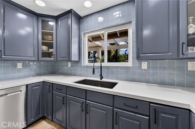 1463 Clock Ave, Redlands CA: https://media.crmls.org/medias/88755ced-323a-4d5c-95f3-9903a2d4ff22.jpg