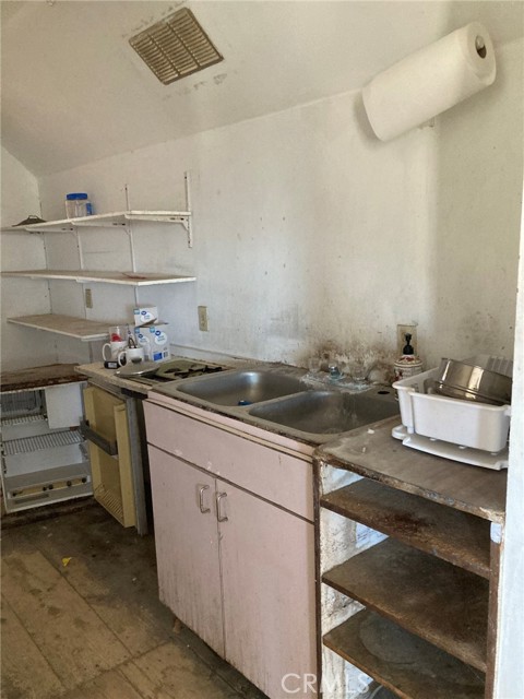 Detail Gallery Image 46 of 52 For 49700 Center Dr, Newberry Springs,  CA 92365 - – Beds | – Baths