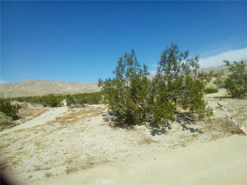 5 Camino Zangri, Desert Hot Springs, CA 92241
