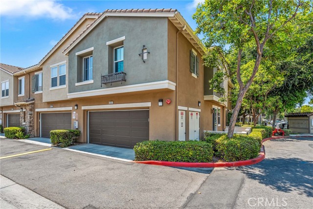 Detail Gallery Image 6 of 55 For 6363 Marbella Ln, Corona,  CA 91752 - 4 Beds | 2 Baths