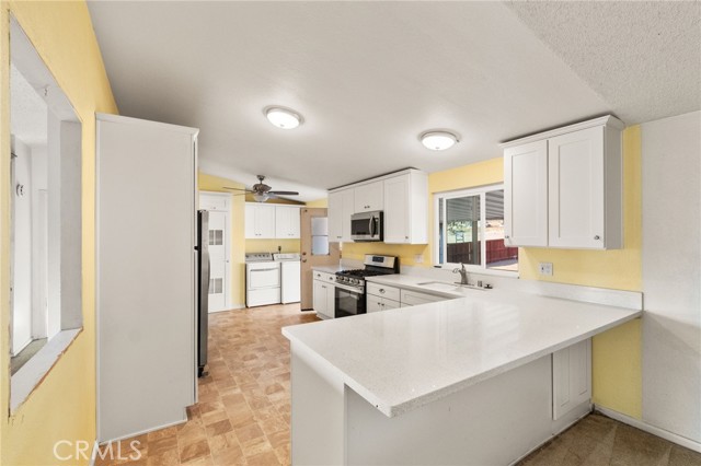 22910 Olivas Avenue, Nuevo CA: https://media.crmls.org/medias/88777a6c-649e-4982-900c-e4e8de28a04a.jpg