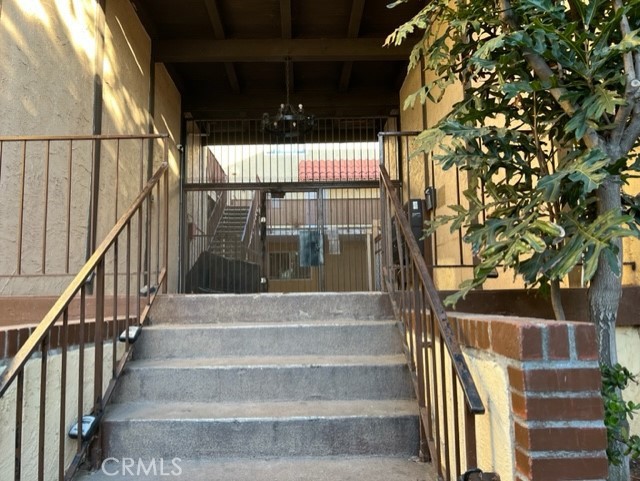 Detail Gallery Image 1 of 1 For 730 N Eucalyptus Ave #12,  Inglewood,  CA 90302 - 2 Beds | 1/1 Baths