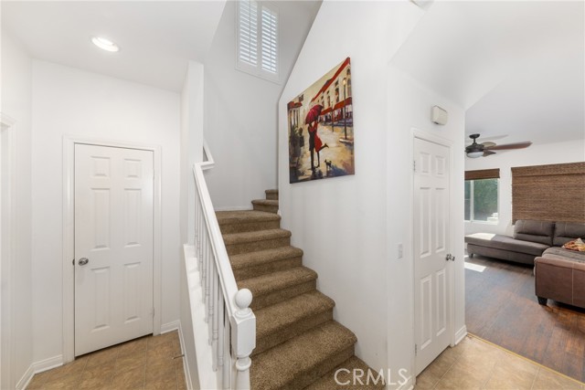 5534 Hartness Court, Fontana CA: https://media.crmls.org/medias/88786780-4353-4192-b1e1-8be982c89960.jpg