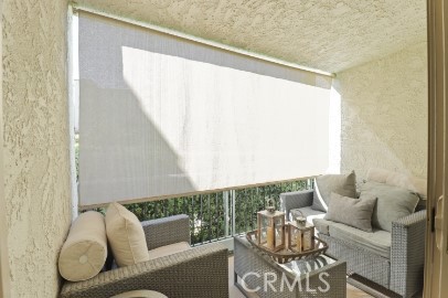 Detail Gallery Image 9 of 17 For 4610 Park Granada #2,  Calabasas,  CA 91302 - 2 Beds | 2 Baths