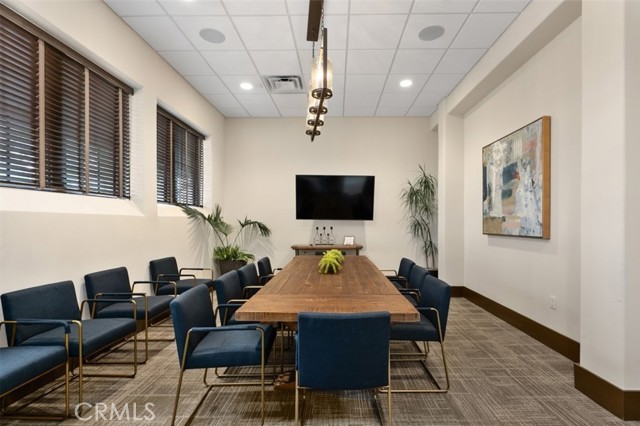 12060 Turnleaf Avenue, Whittier CA: https://media.crmls.org/medias/887a559e-c939-4971-9390-673dd6ce46bb.jpg