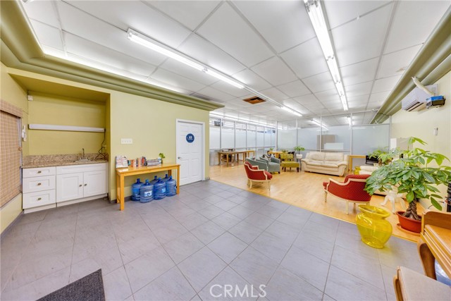 118 E Live Oak Avenue, Arcadia, California 91006, ,Commercial Sale,For Sale,118 E Live Oak Avenue,CRAR25082626