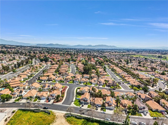 Detail Gallery Image 37 of 44 For 10561 Mendoza Rd, Moreno Valley,  CA 92557 - 4 Beds | 2 Baths